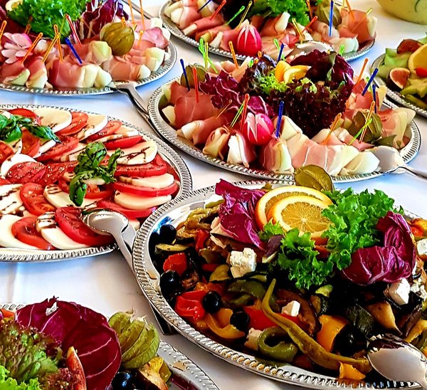 Partyservice - Catering in Aying von Horvat